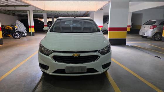 CHEVROLET ONIX 1.4 MPFI LT 8V FLEX 4P MANUAL CHEVROLET ONIX 1.4 MPFI LT 8V FLEX 4P MANUAL
